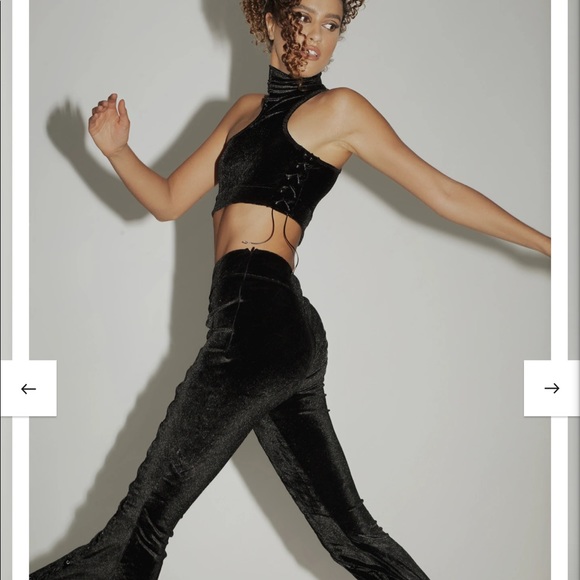 Amor Mia Asimetria Top and Pants Set - Picture 10 of 14